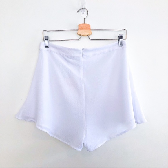 Superdown Cory Flutter White Size Large NWT - Picture 5 of 15